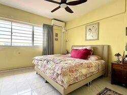 Blk 132 Geylang East Grove (Geylang), HDB Executive #502202081
